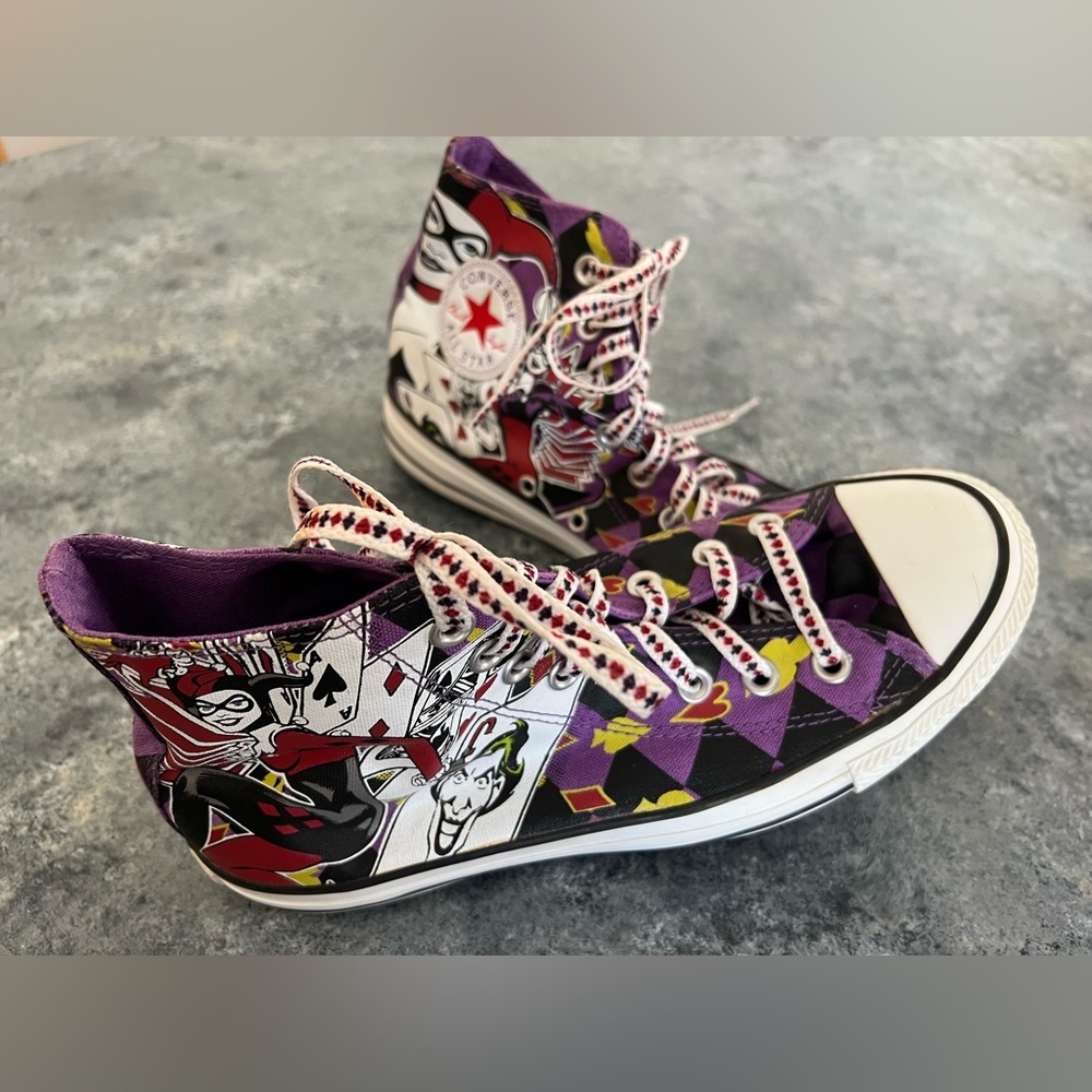 Ltd Edition Converse Harley Quinn Joker DC Chuck Taylor Mens 7 Womens 9 Purple - Picture 2 of 16